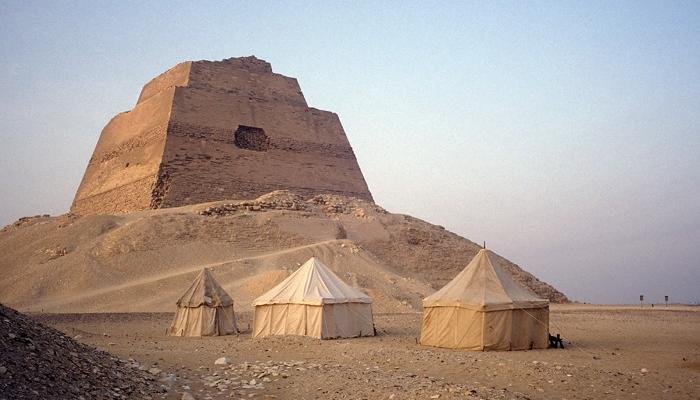 The Meidum pyramid, the royal tomb of king Sneferu