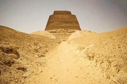 The Meidum pyramid, the royal tomb of king Sneferu